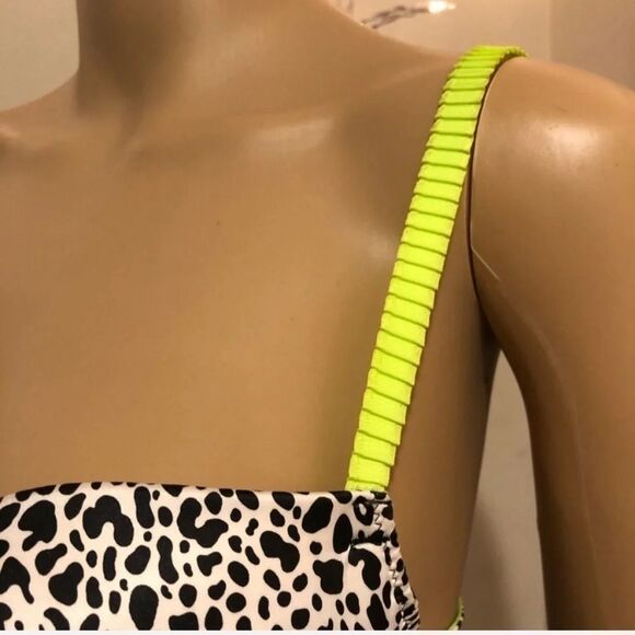 Victoria’s Secret | Balconet Bra - Picture 3 of 6